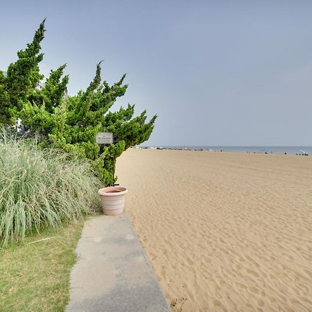 Chic Virginia Beach Retreat - Pool, Steps To Beach Εξωτερικό φωτογραφία