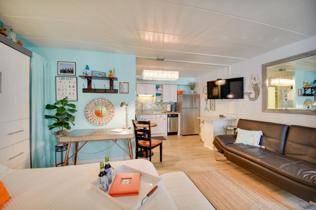 Chic Virginia Beach Retreat - Pool, Steps To Beach Εξωτερικό φωτογραφία
